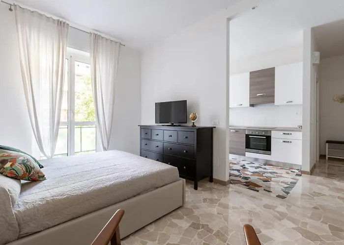 Piazzale Udine Balcony Apt